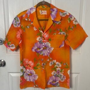 Vintage Pomare Tahiti Hawaiian Shirt Orange Purple Floral Made in Hawaii Medium